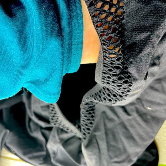 Fabletics - Picture 2 of 4